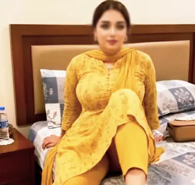 housewife call girls number